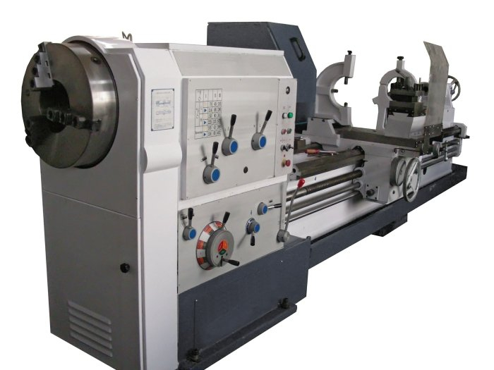 Tornos universais 840xx1500