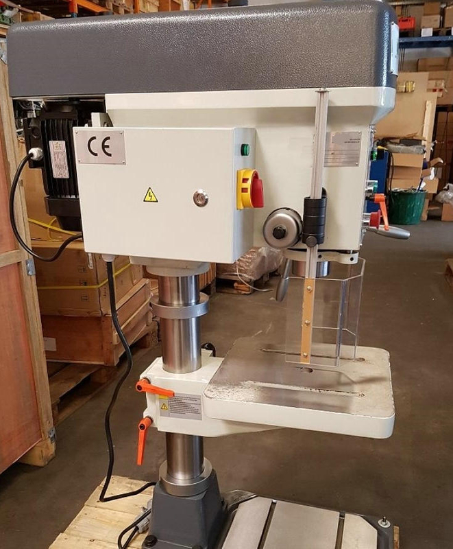 ZB4132G Máquina de perfuração