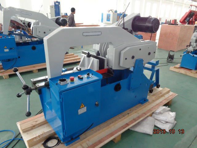 HS7132 SAW HEDRÁULICO