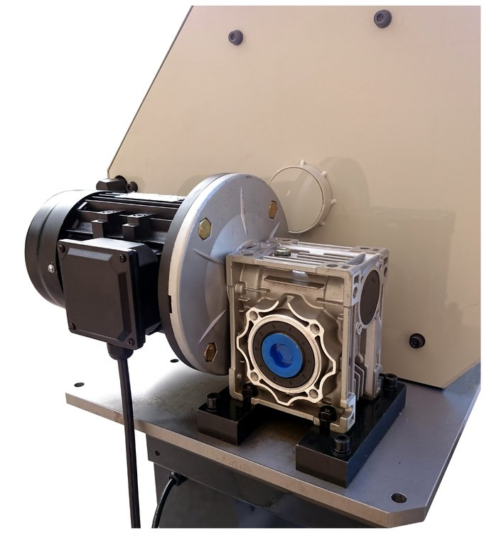 Máquina de flexão redonda elétrica FTX 30 HV