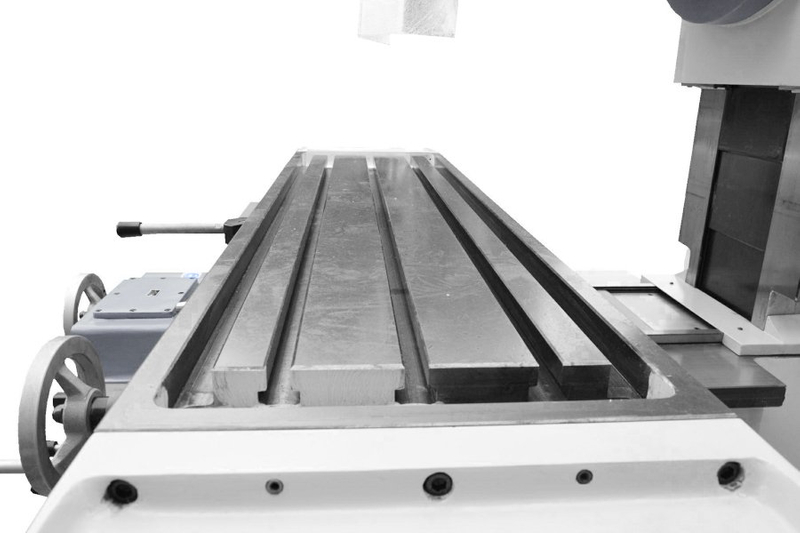 Máquina de moagem universal UWF 200