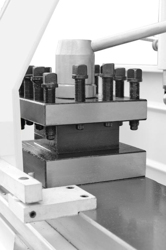 Torno industrial cq6266 660x1500/2000/3000 