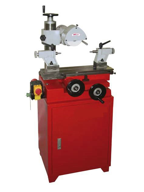 Máquina de moagem universal de ferramentas M6015