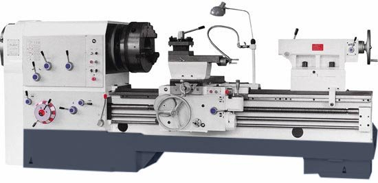 Tornos universais 840xx1500