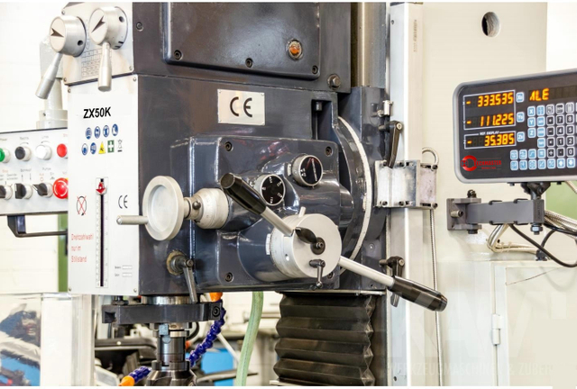 Máquina de perfuração e moagem com engrenagem ZX50K