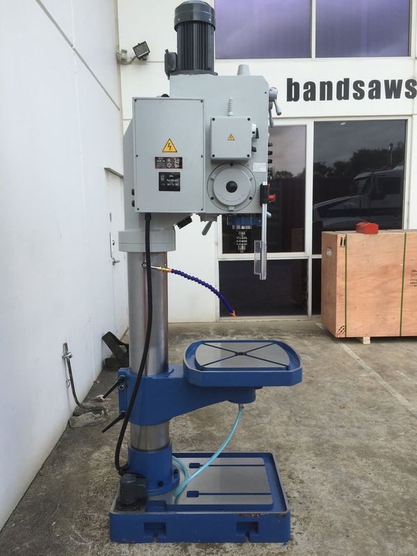 Gpd50ar. 415Volt, exercícios de cabeça com engrenagem com capacidade de 50 mm com alimentação de energia, tabela de energia para cima e para baixo, líquido de arrefecimento