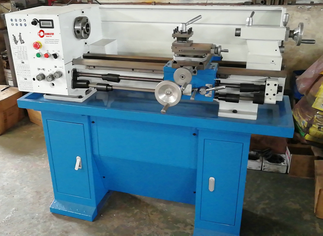 1232V Torno de Topbela sem escova 