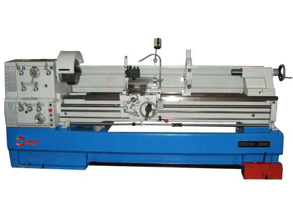 Torno industrial c6256 x2000