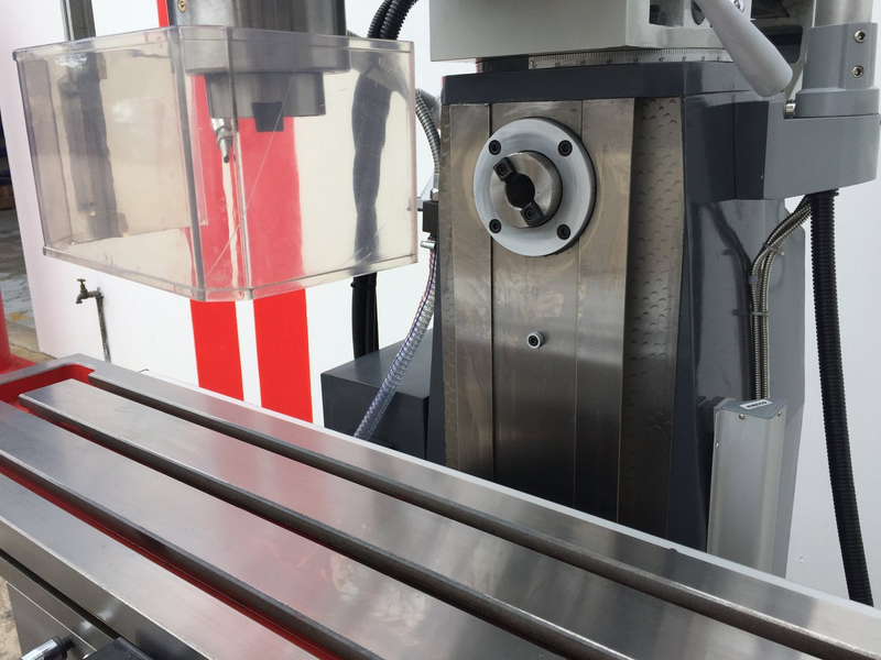 ZX7550CW Universal Mill Gear Drive com 3 eixos de leitura digital,