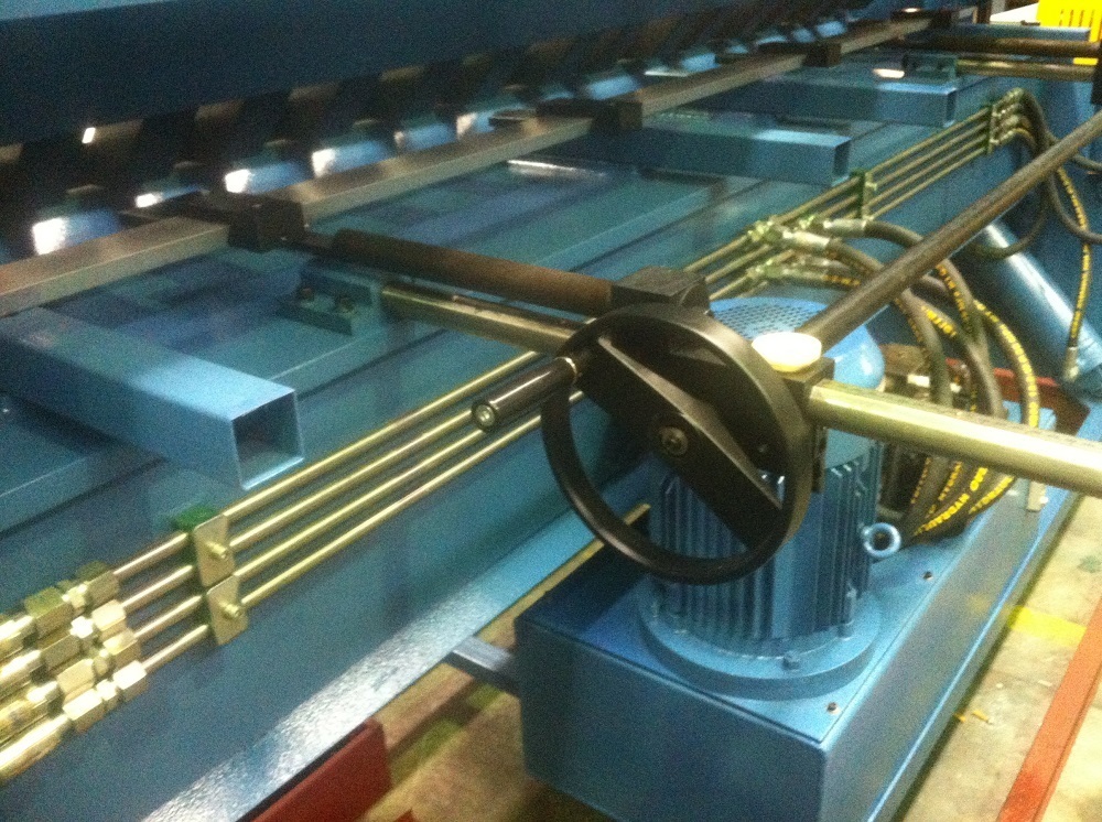 FHPB4004. Pasta PanBrake. Hidráulico completo. 4000mm x 4mm com configuração rápida de dobra do ângulo.