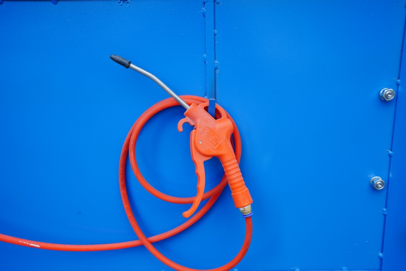 máquina de jateamento de areia automática de roda com plataforma giratória