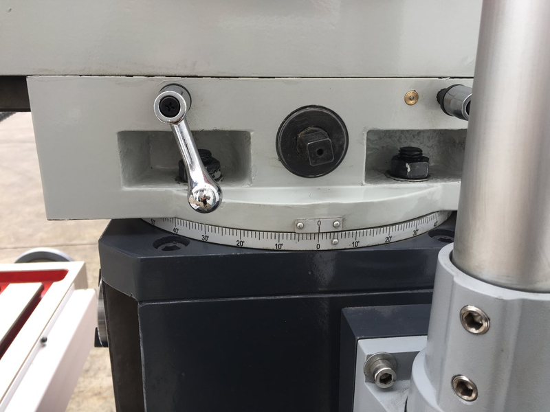 ZX7550CW Universal Mill Gear Drive com 3 eixos de leitura digital,