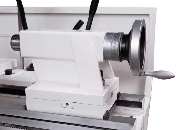 Torno de oficina mais barato C6140A (400x1000)