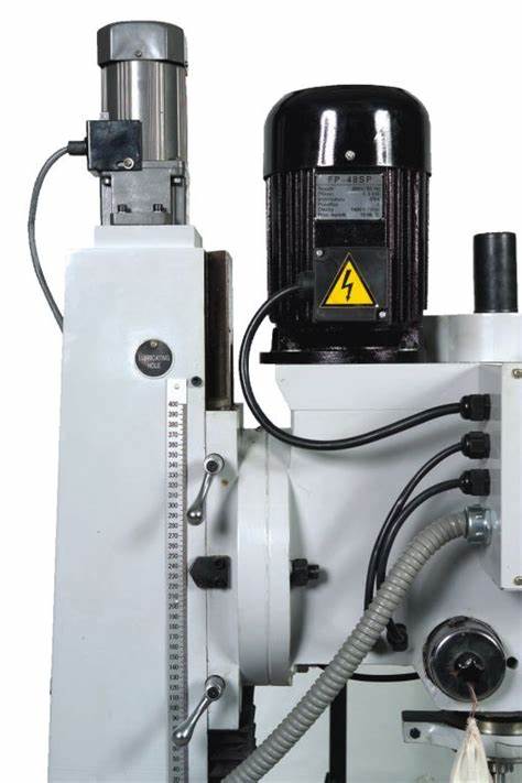 Máquina de perfuração e moagem de alimentação automática Zay7045AFG