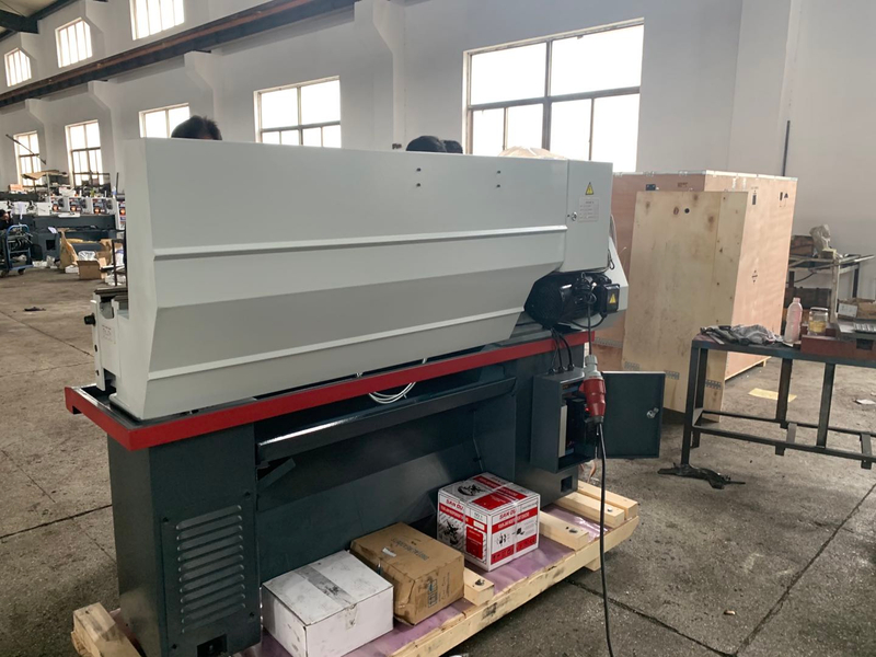 Velocidade variável Big Spindle torno C0636DV/1000