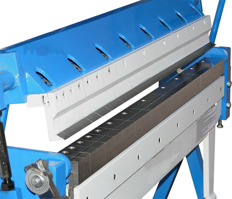 Máquina dobrável manual ABK 1050B