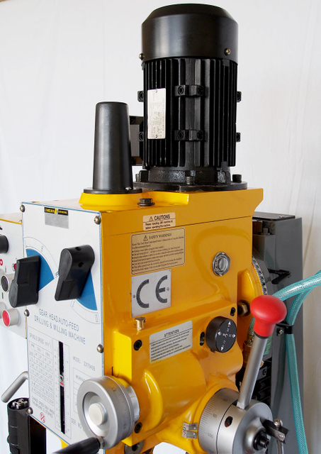 Máquina de perfuração de alimentação automática ZS-40bps